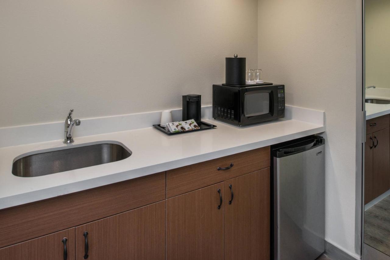| Courtyard by Marriott Temecula Murrieta
