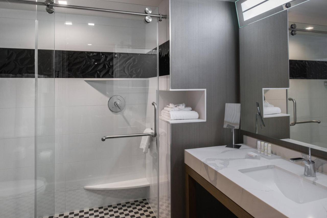 | Courtyard by Marriott Temecula Murrieta