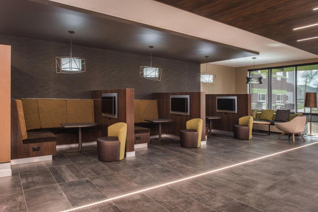 | Courtyard by Marriott Temecula Murrieta