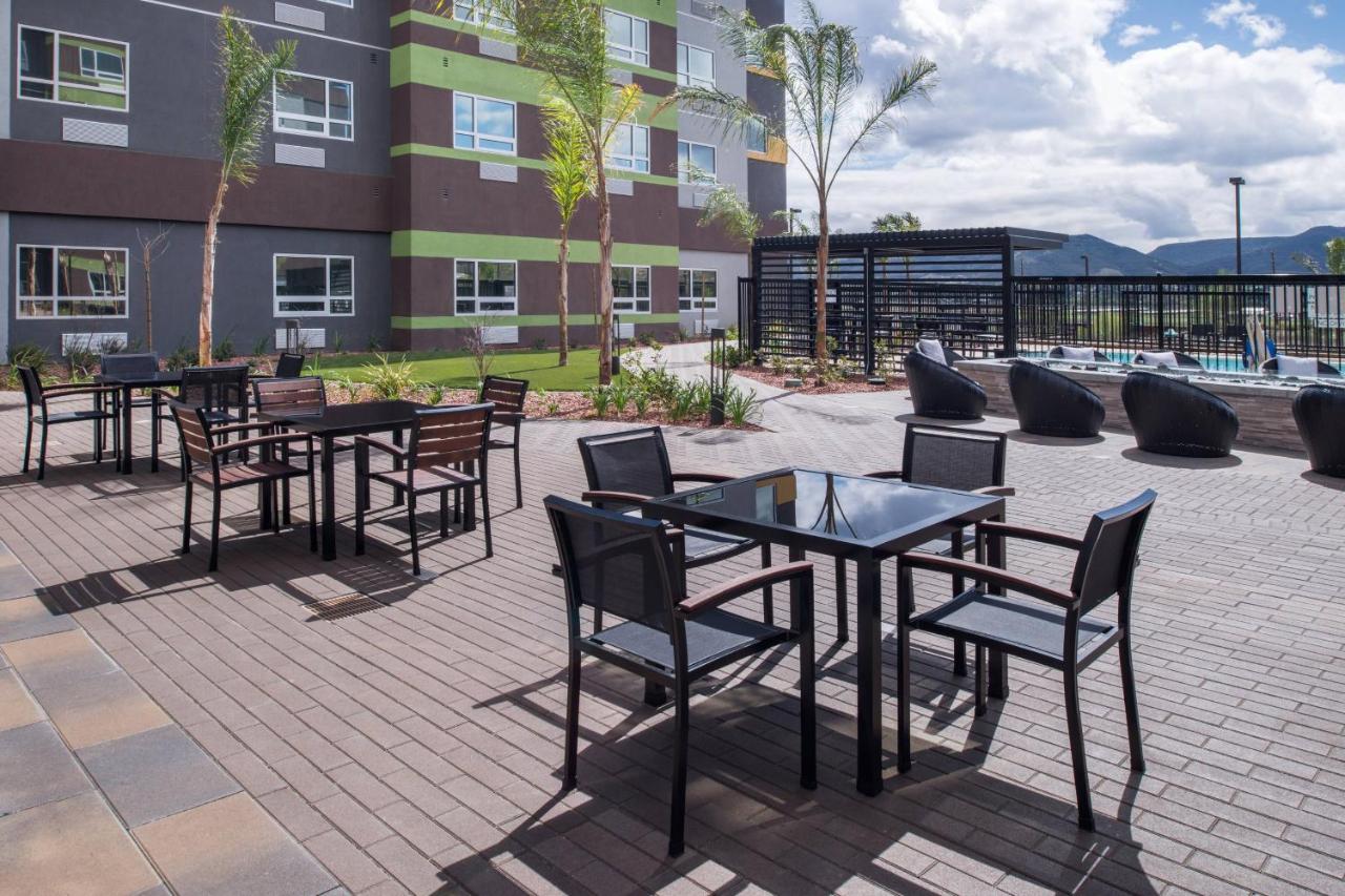 | Courtyard by Marriott Temecula Murrieta