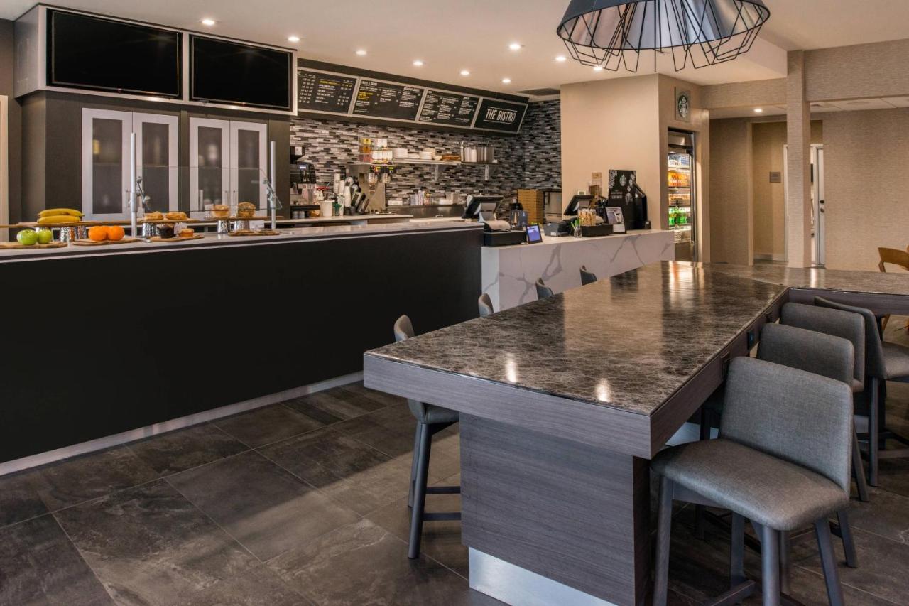 | Courtyard by Marriott Temecula Murrieta