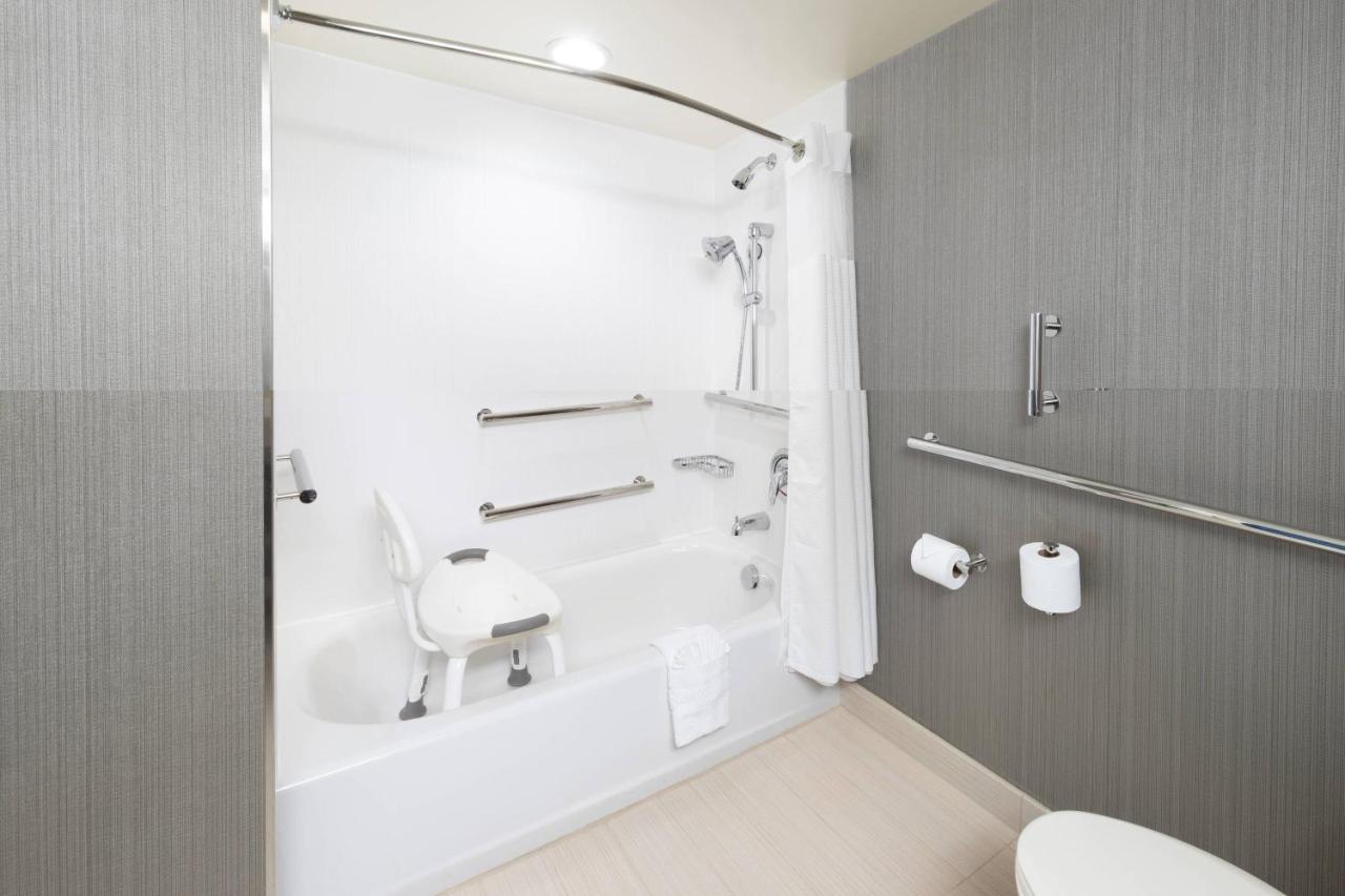  | Courtyard by Marriott Bowie