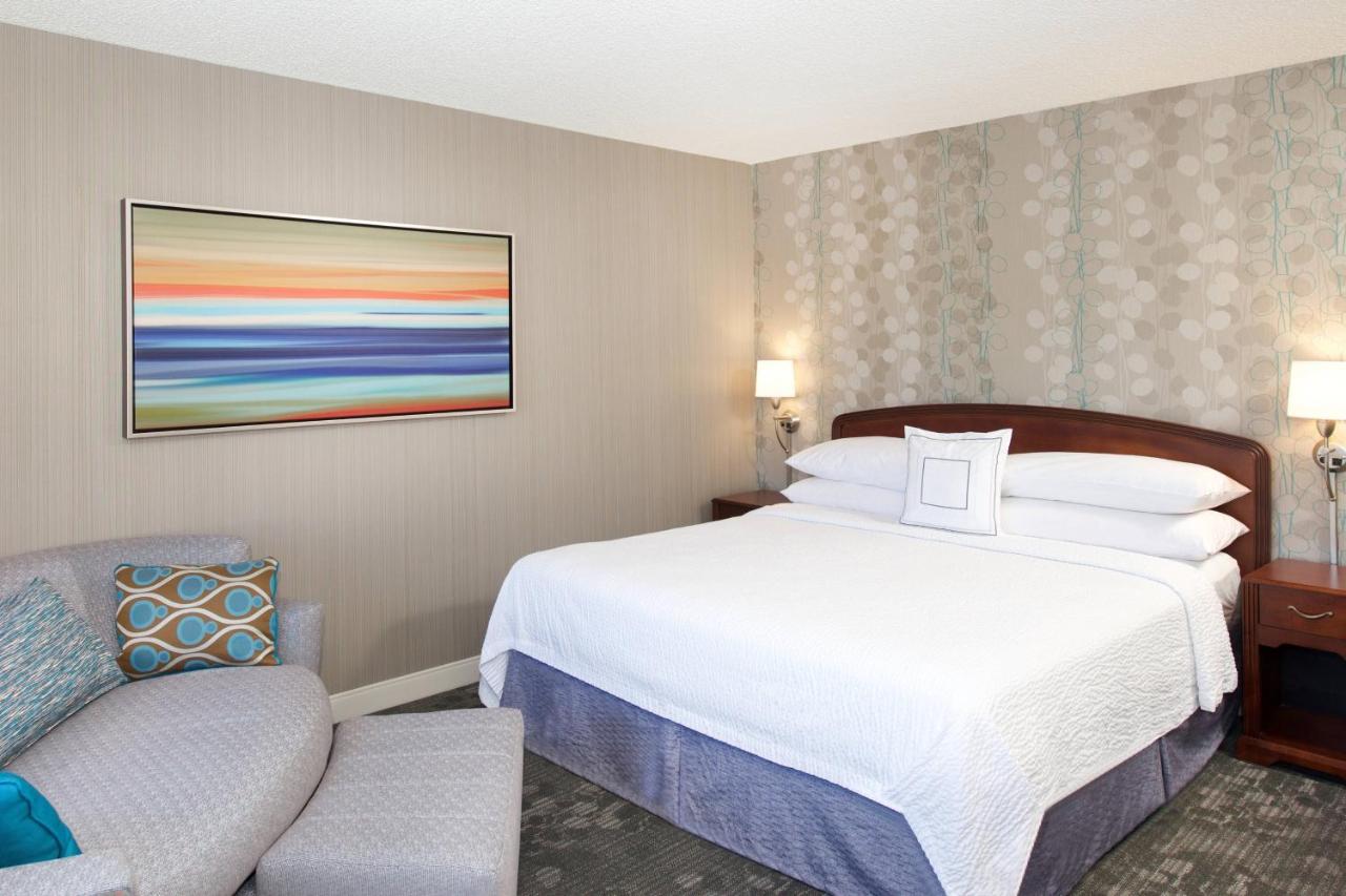 | Courtyard by Marriott Oakland Airport