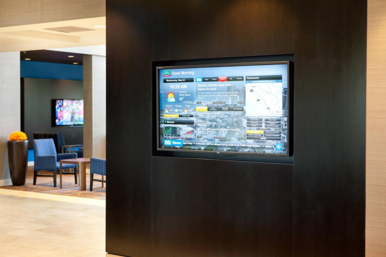  | Courtyard by Marriott Oakland Airport