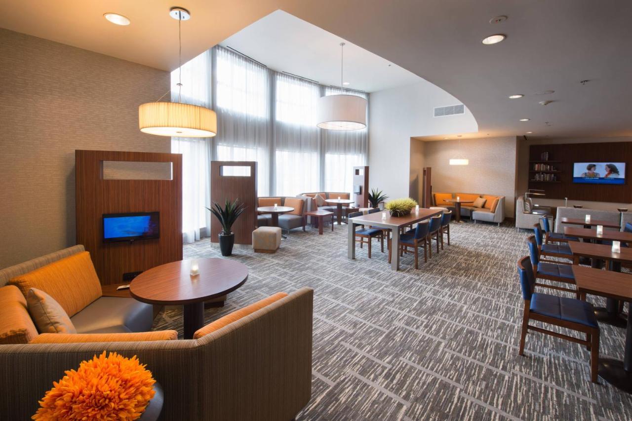| Courtyard by Marriott Canton