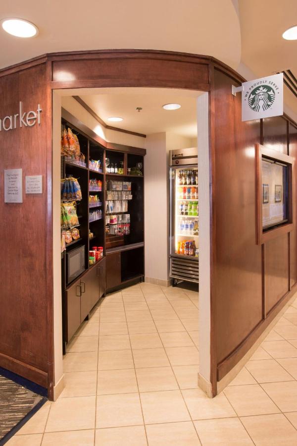 | Courtyard by Marriott Canton