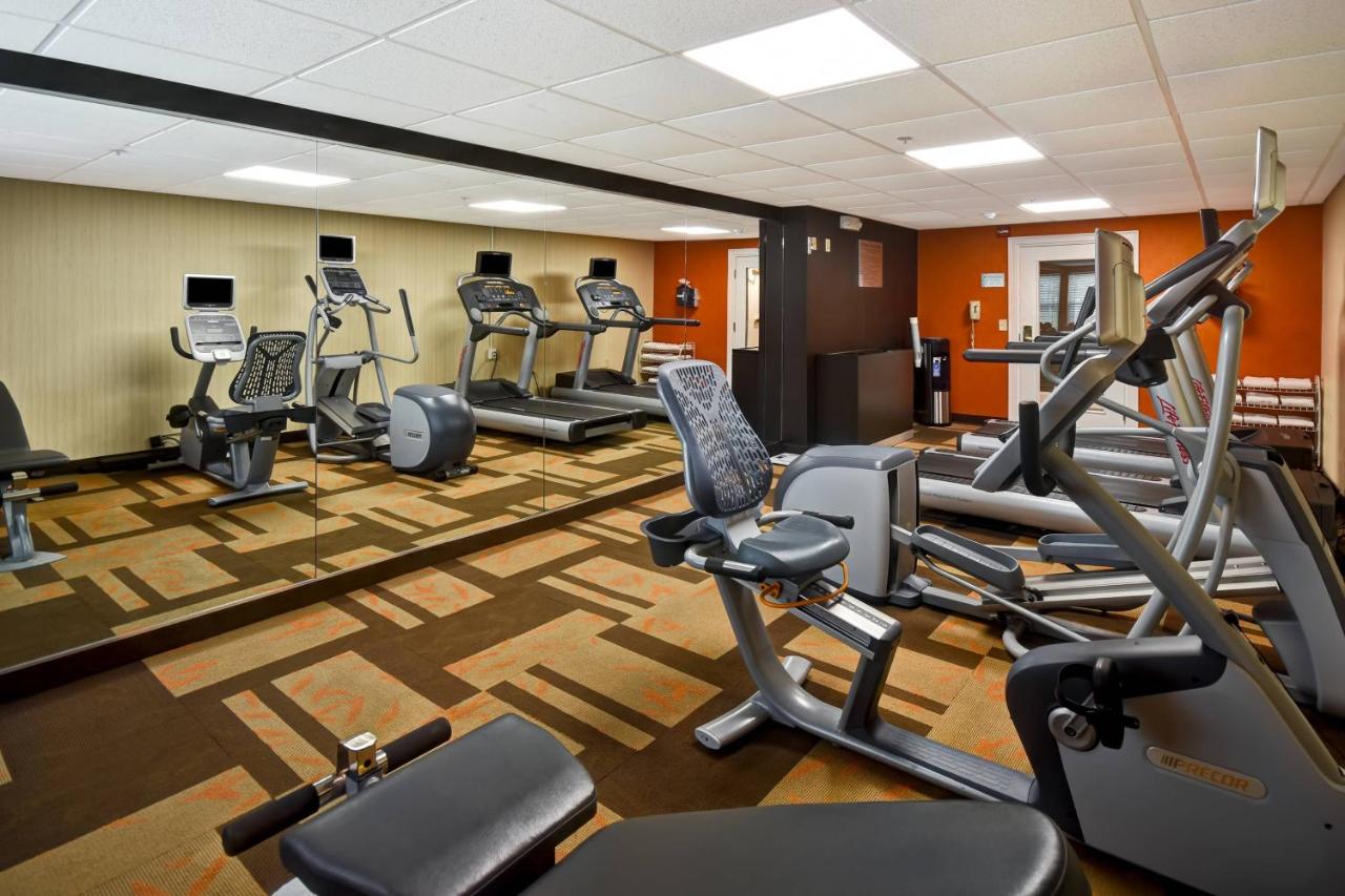 | Courtyard Cape Cod Hyannis