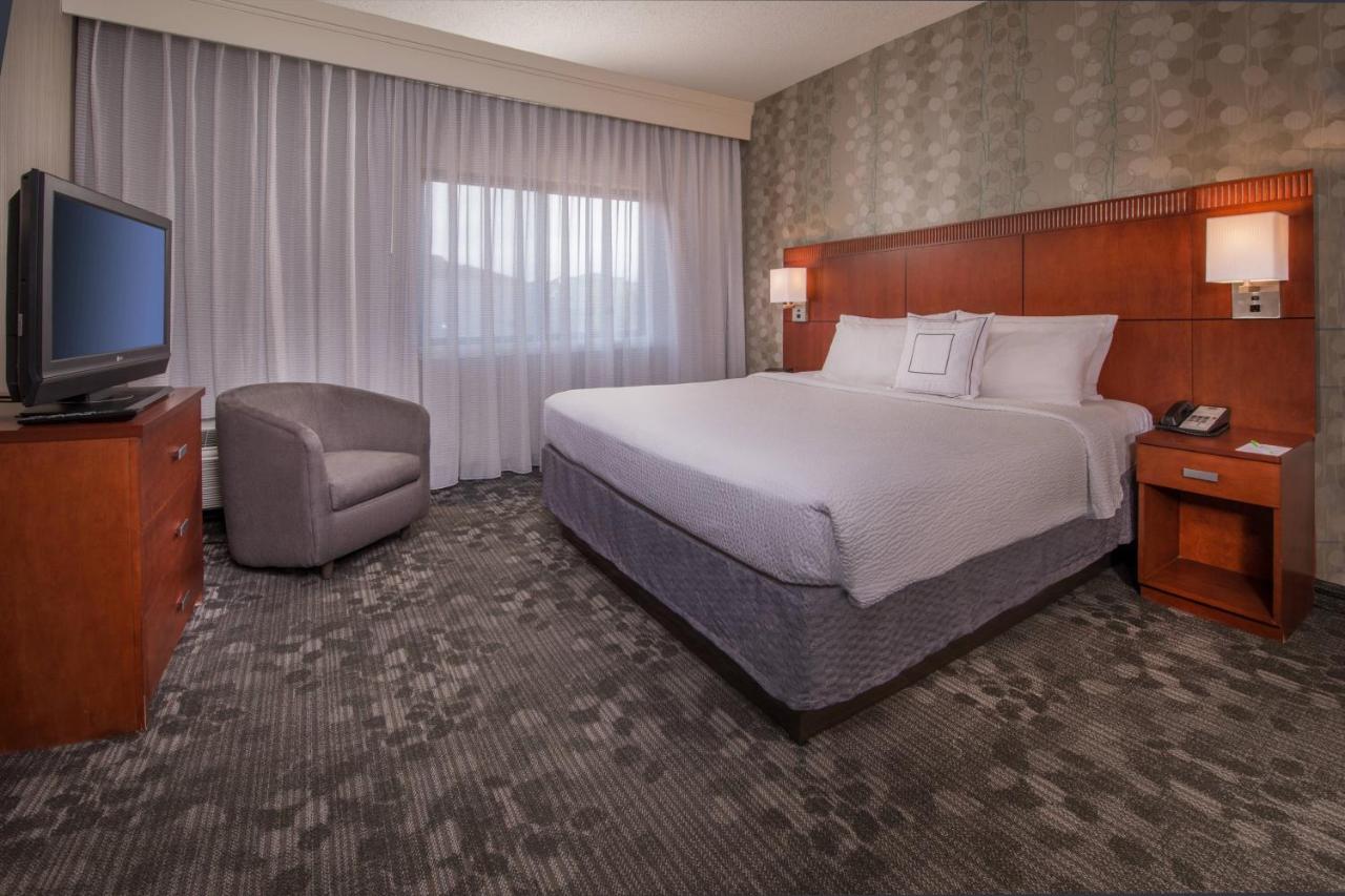 | Courtyard by Marriott Washington Dulles Airport Chantilly