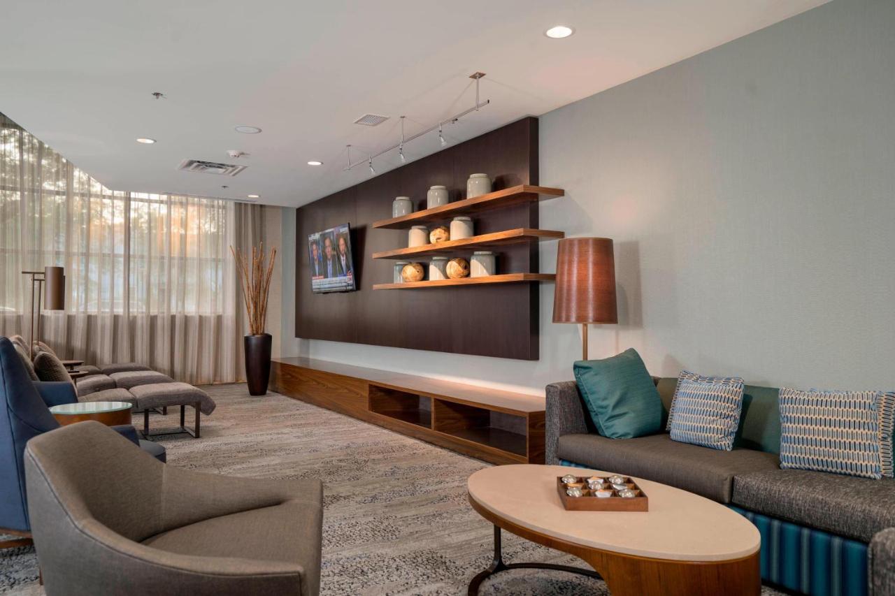  | Courtyard by Marriott Niagara Falls USA