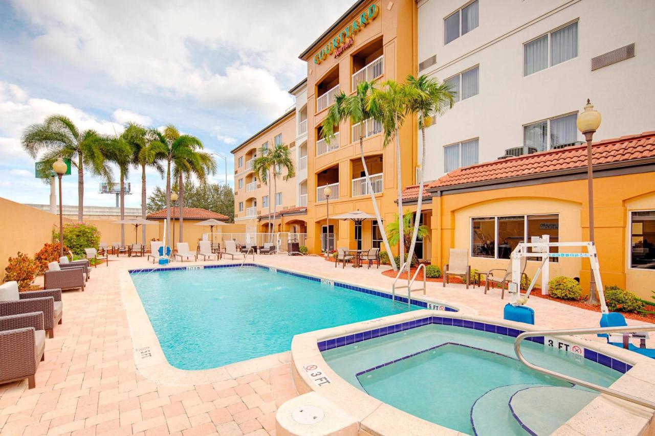  | Courtyard West Palm Beach Airport