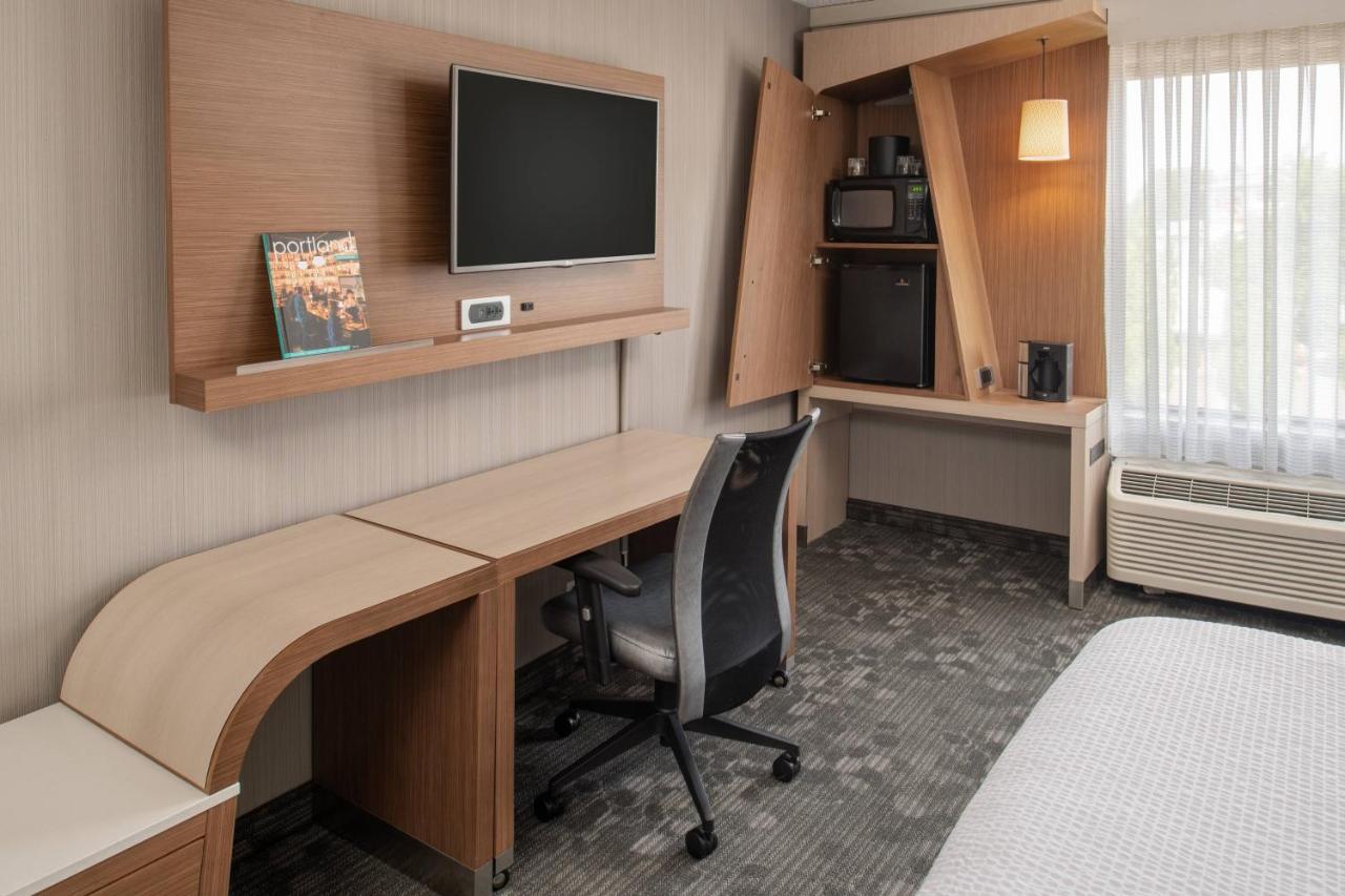  | Courtyard by Marriott Portland Airport