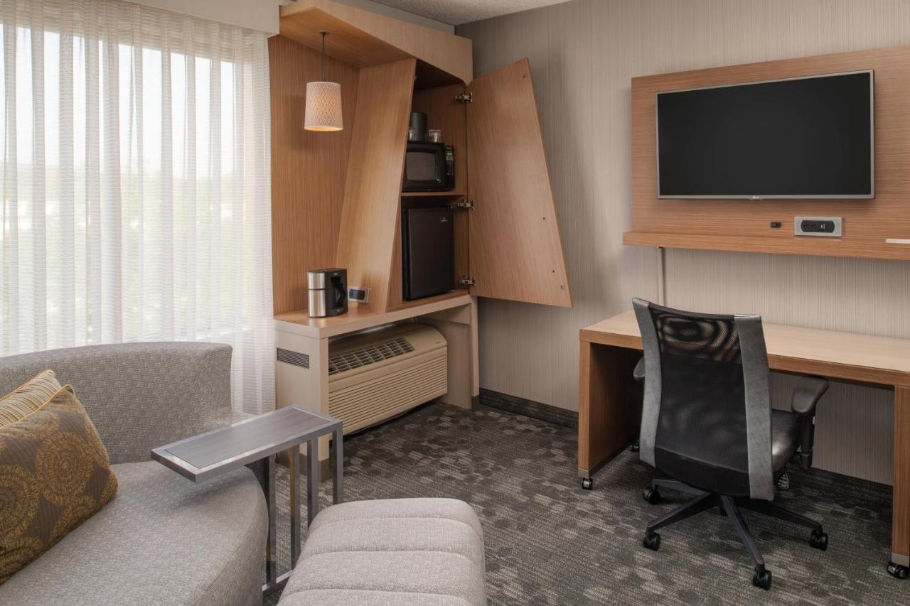  | Courtyard by Marriott Portland Airport