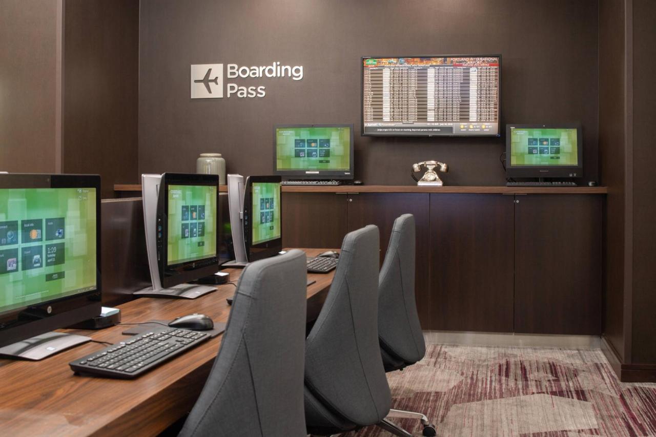  | Courtyard by Marriott Portland Airport