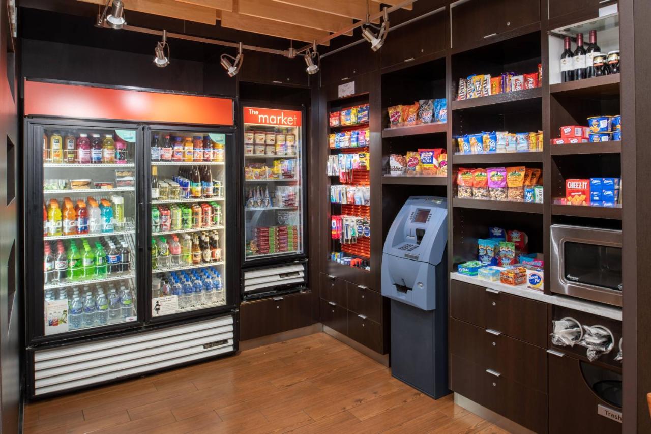  | Courtyard by Marriott Portland Airport