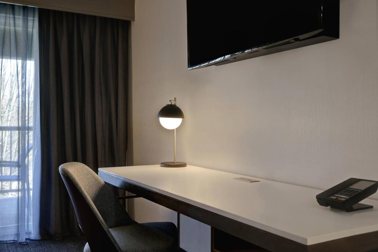 | Courtyard by Marriott Portland Southeast/Clackamas