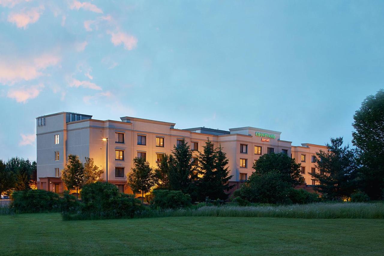  | Courtyard by Marriott Ithaca Airport/University