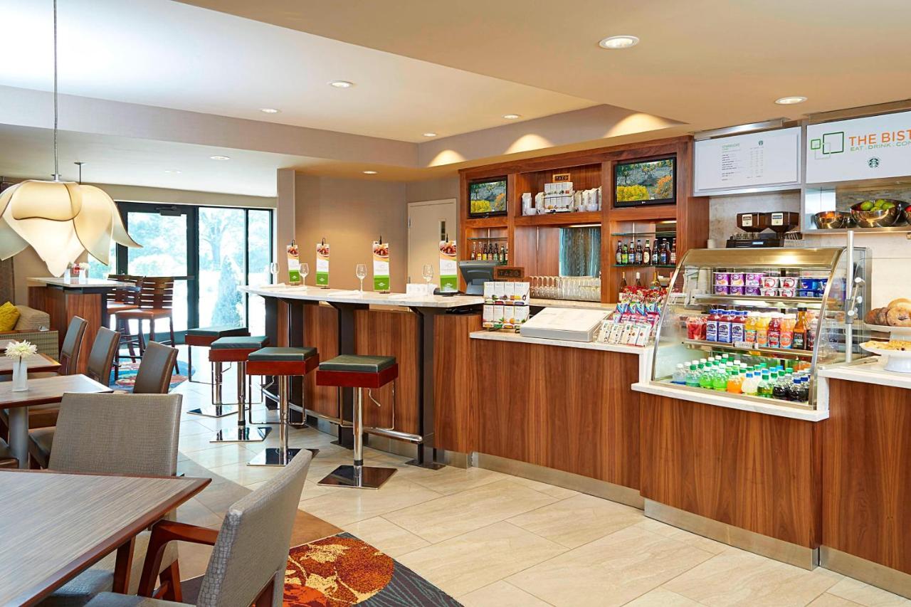  | Courtyard by Marriott Ithaca Airport/University