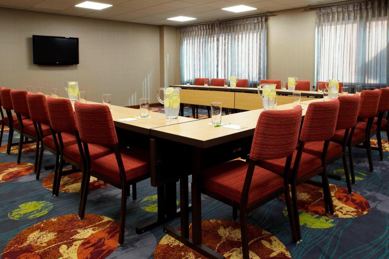  | Courtyard by Marriott Ithaca Airport/University