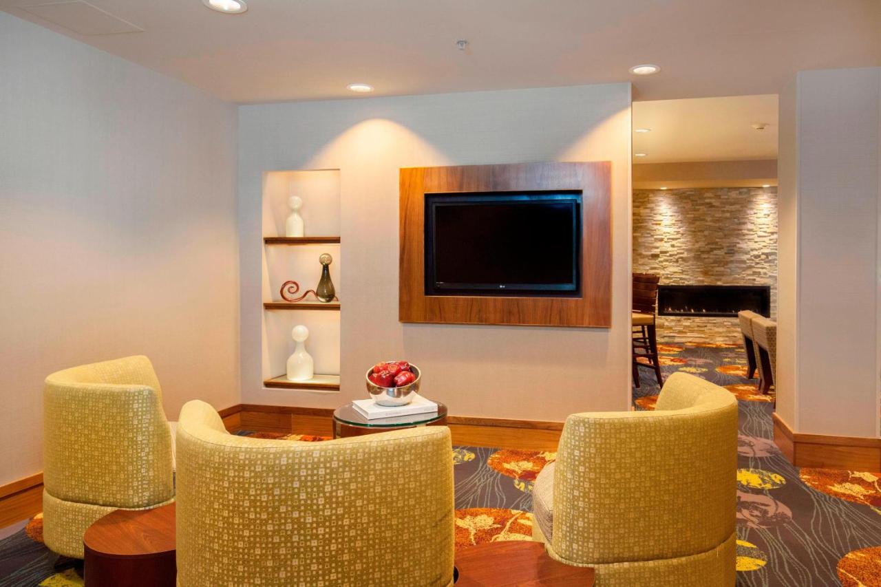  | Courtyard by Marriott Ithaca Airport/University