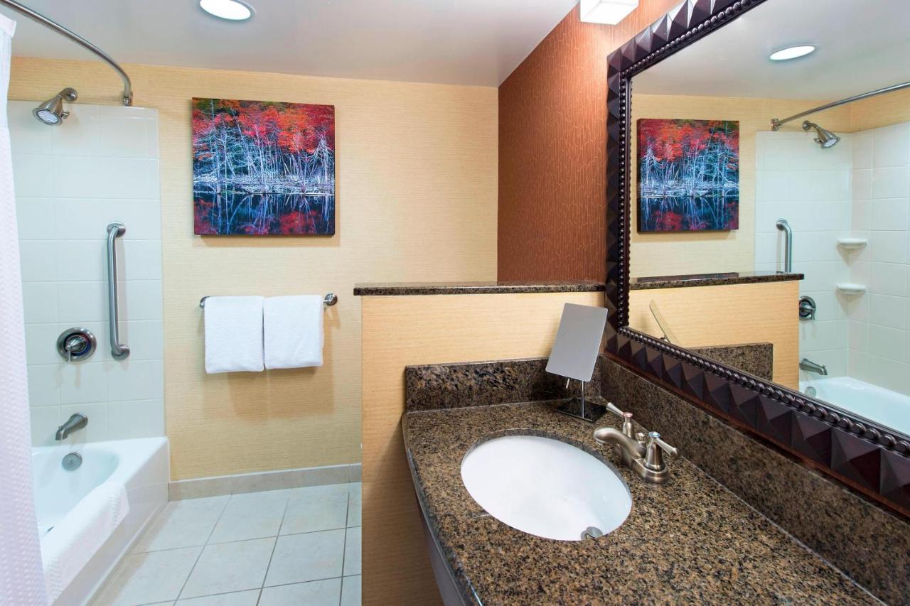  | Courtyard Marriott Lake Placid