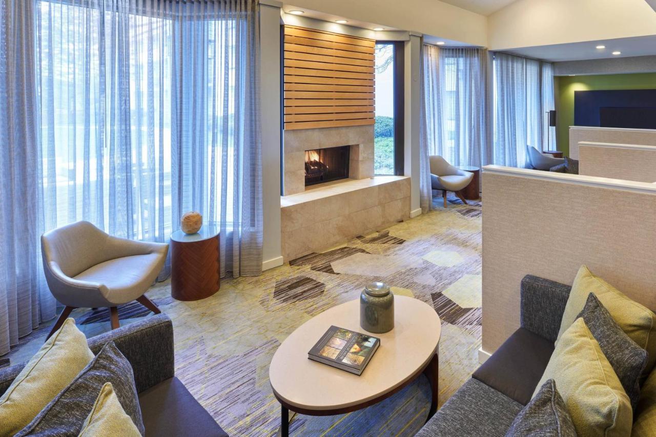  | Courtyard Chicago Wood Dale / Itasca