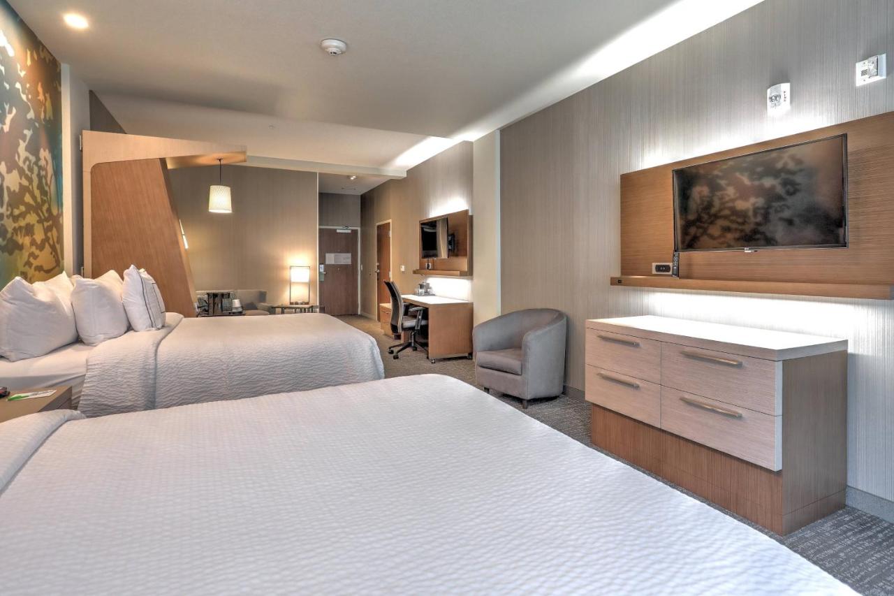 | Courtyard by Marriott Deptford
