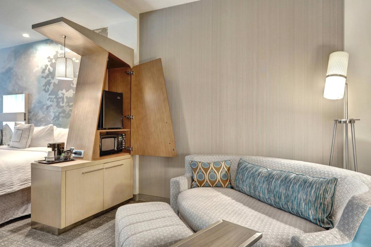 | Courtyard by Marriott Deptford