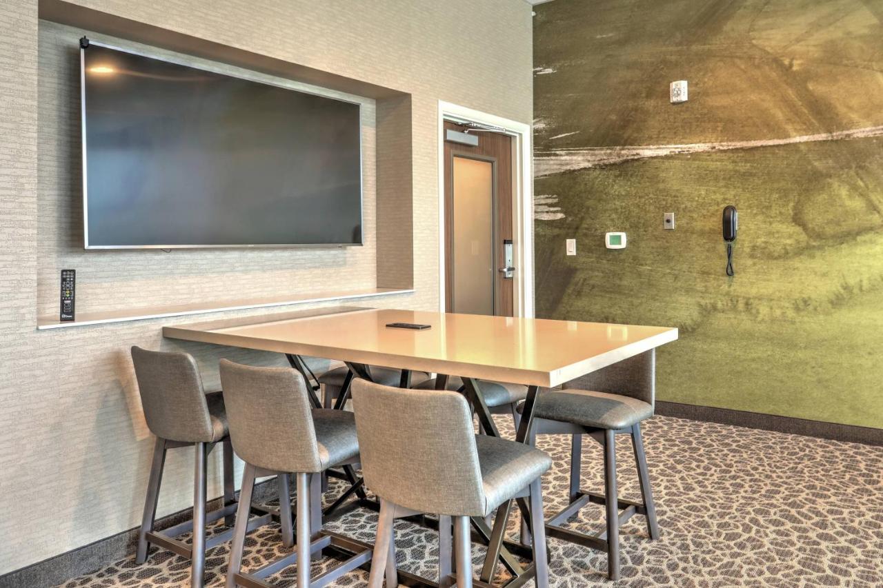 | Courtyard by Marriott Deptford