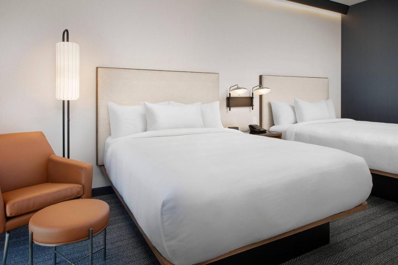 Double Queen Room at Courtyard by Marriott Indianapolis Plainfield