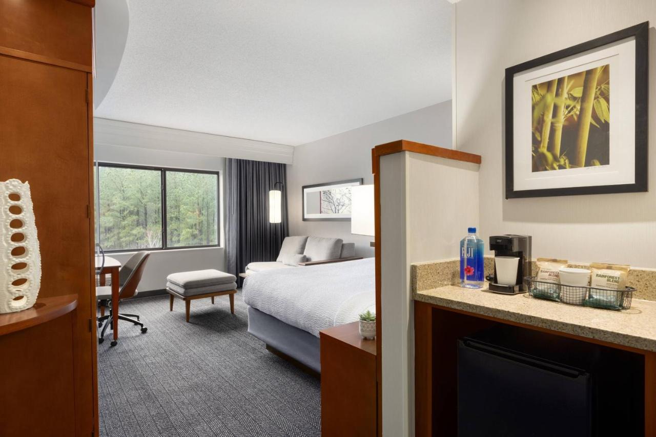 | Courtyard Greenville