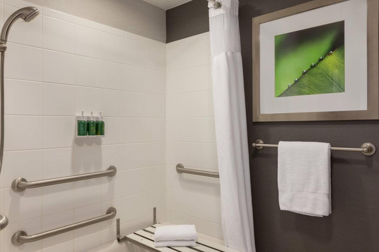 | Courtyard Greenville