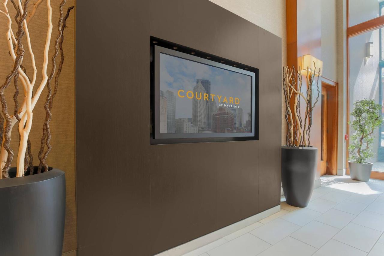 | Courtyard by Marriott Pittsburgh Downtown