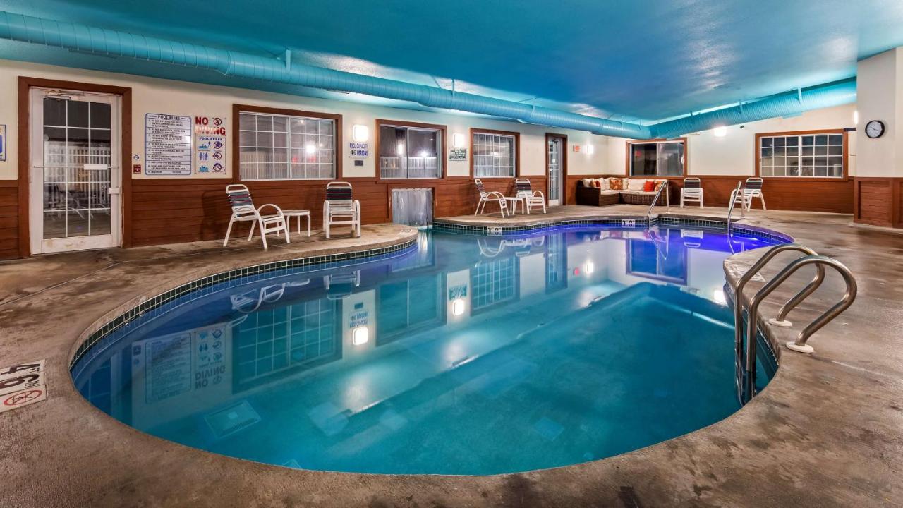 | Best Western Dodgeville Inn & Suites