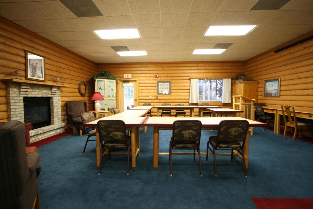 | Best Western Dodgeville Inn & Suites