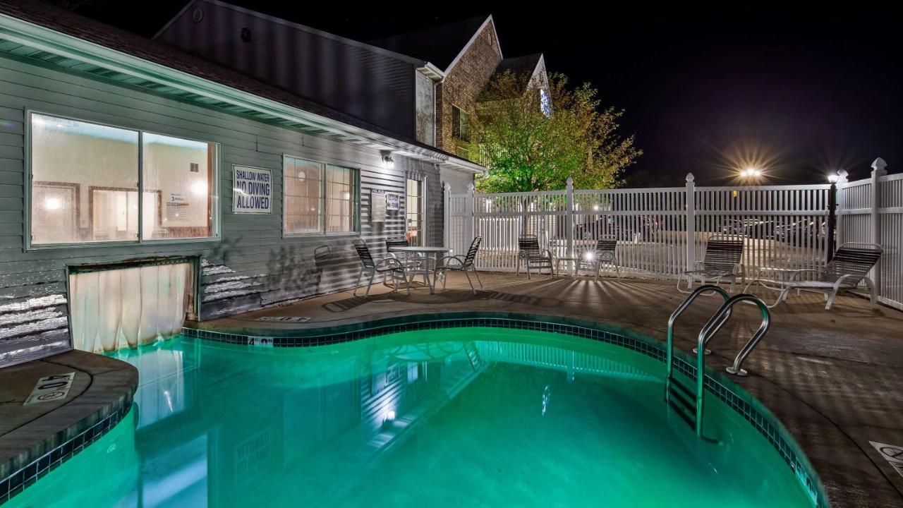| Best Western Dodgeville Inn & Suites