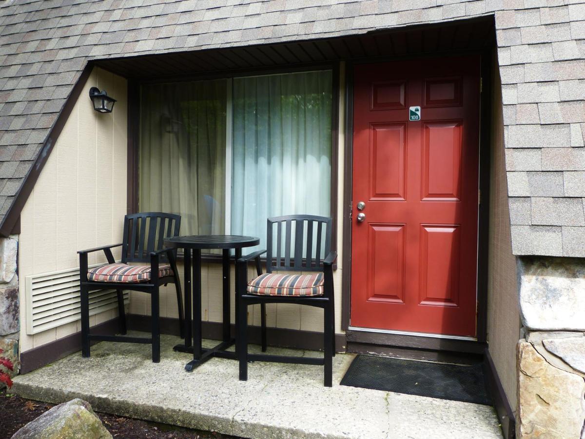 | Inn at Deep Creek