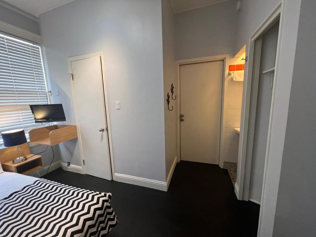 Touchstone Hotel - City Center