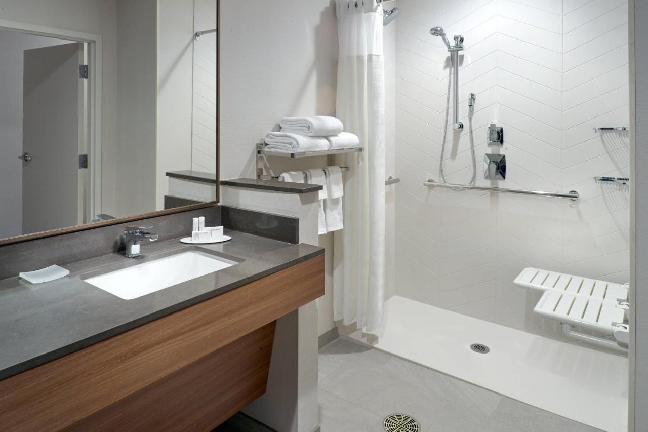  | Fairfield Inn & Suites by Marriott Athens-University Area