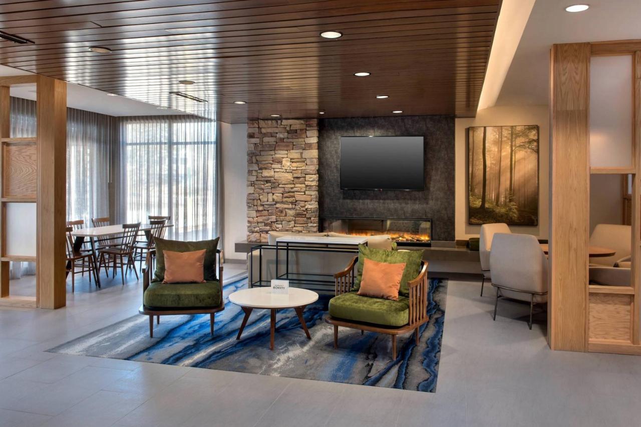 | Fairfield Inn & Suites by Marriott Williamstown