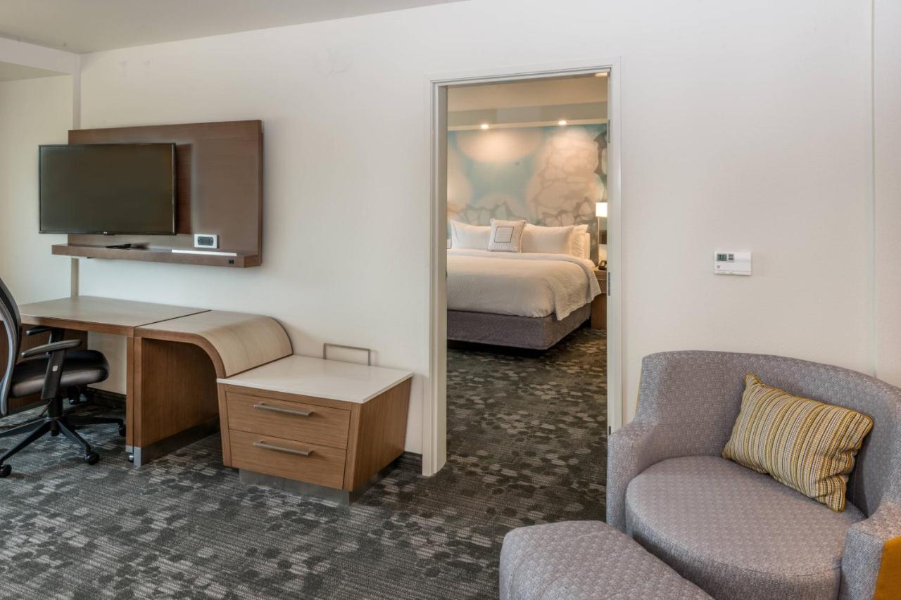Courtyard by Marriott Somerset