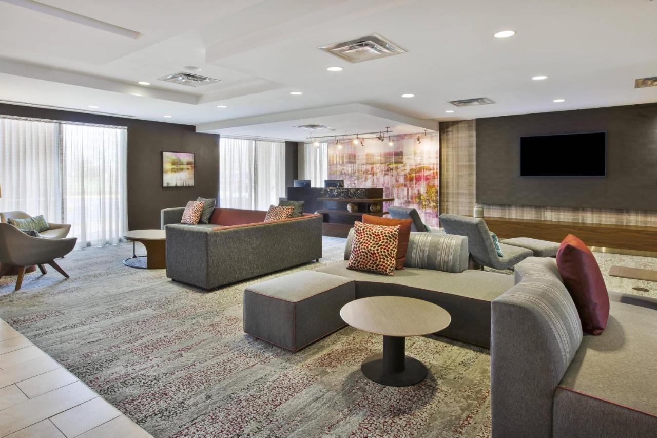 | Courtyard by Marriott Somerset