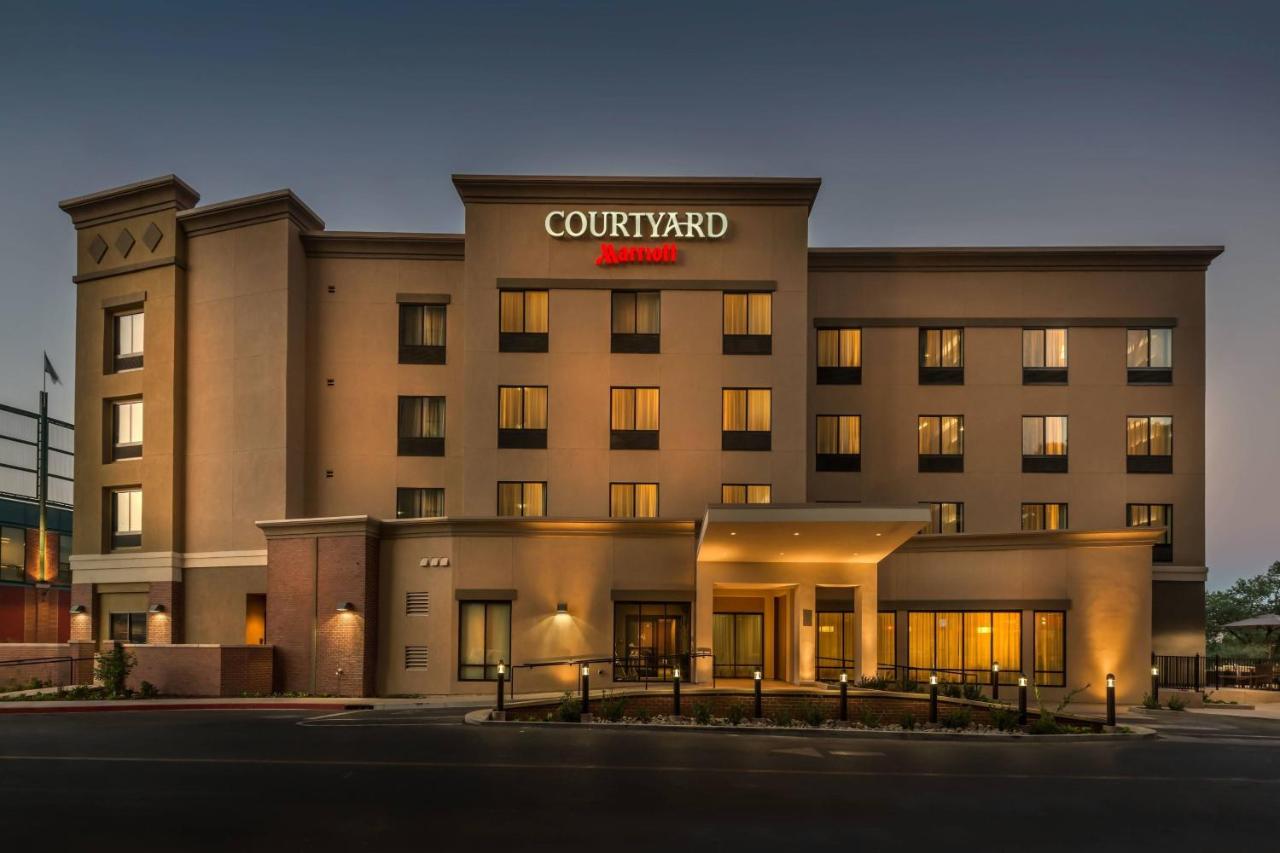| Courtyard by Marriott Reno Downtown/Riverfront