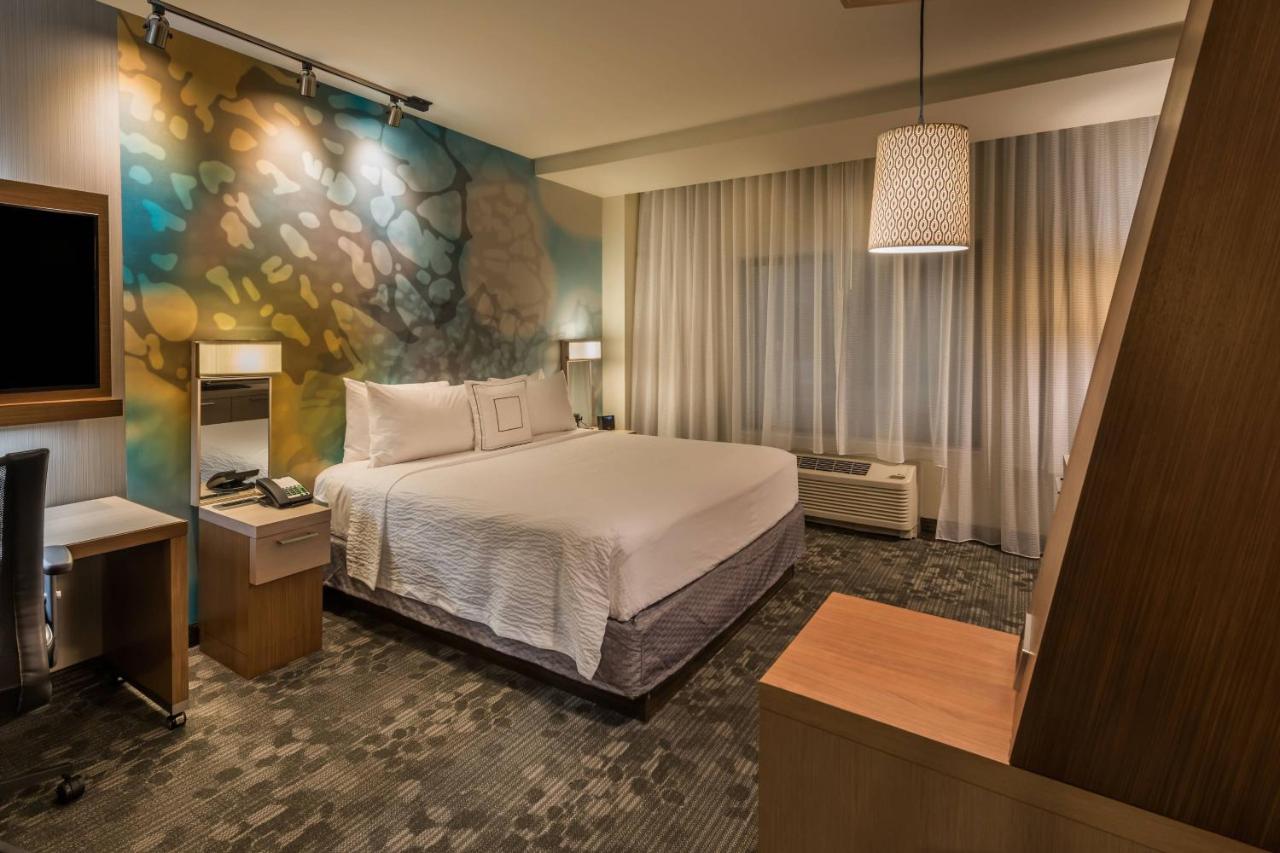 | Courtyard by Marriott Reno Downtown/Riverfront
