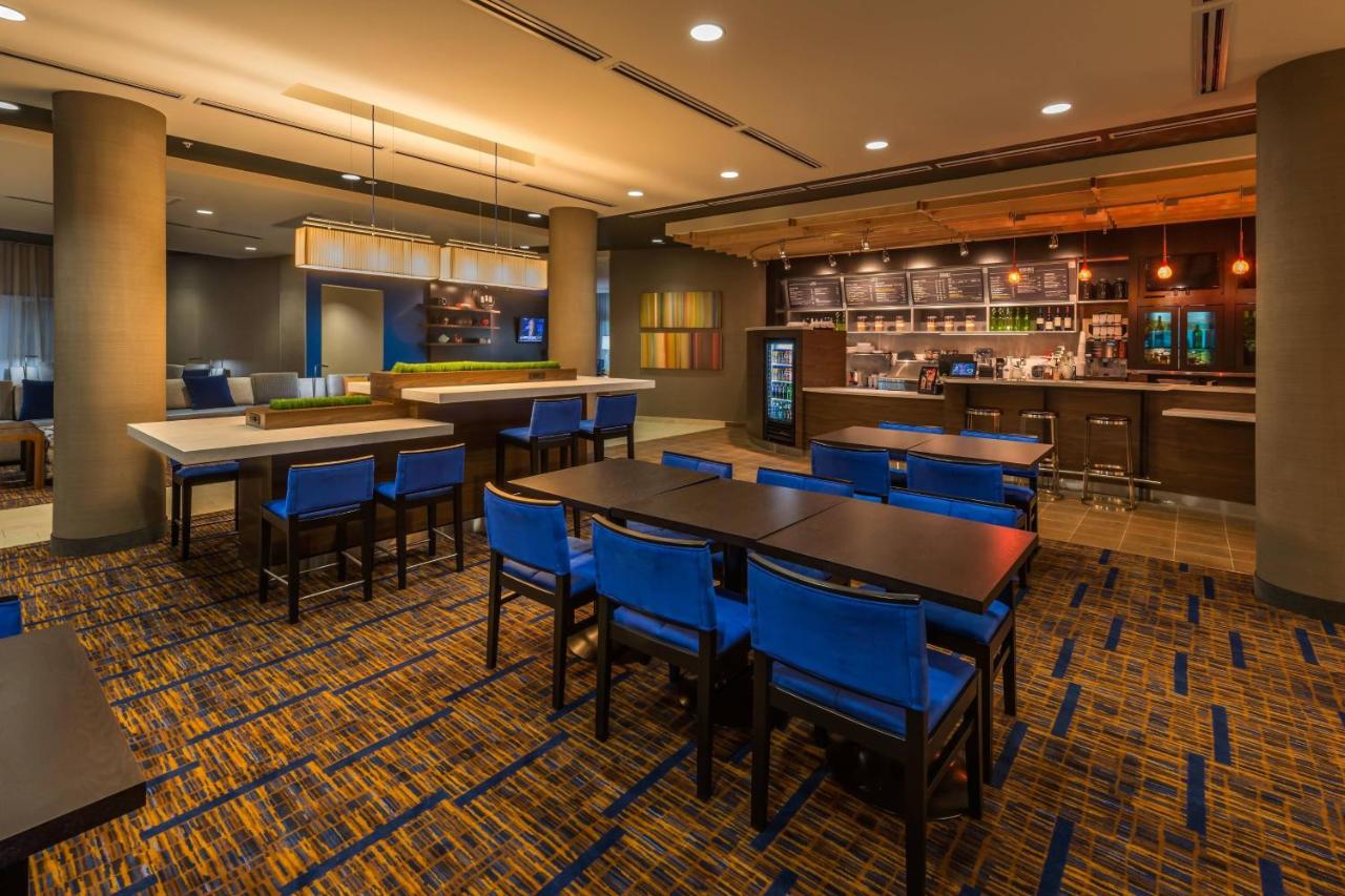 | Courtyard by Marriott Reno Downtown/Riverfront