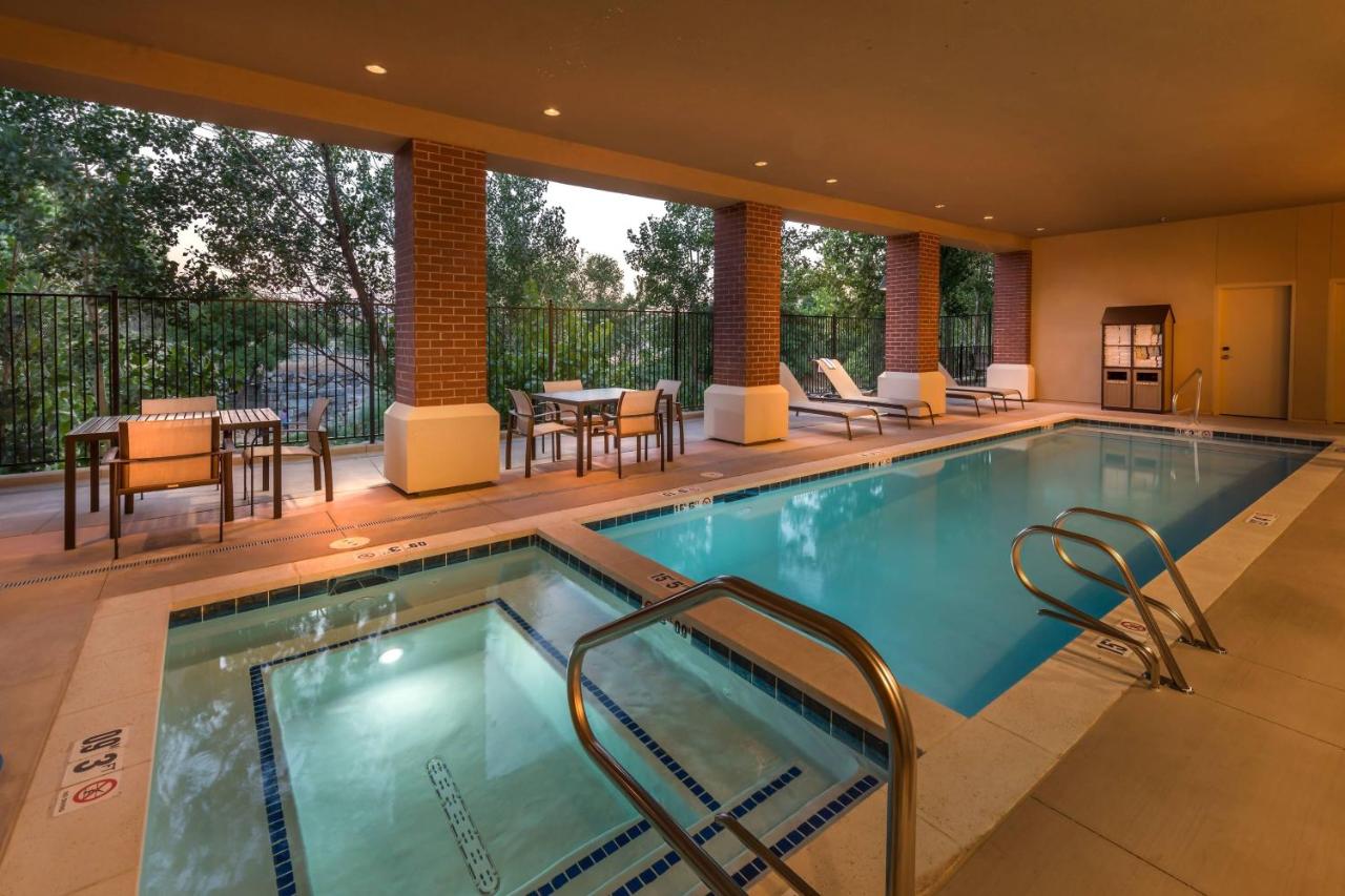 | Courtyard by Marriott Reno Downtown/Riverfront