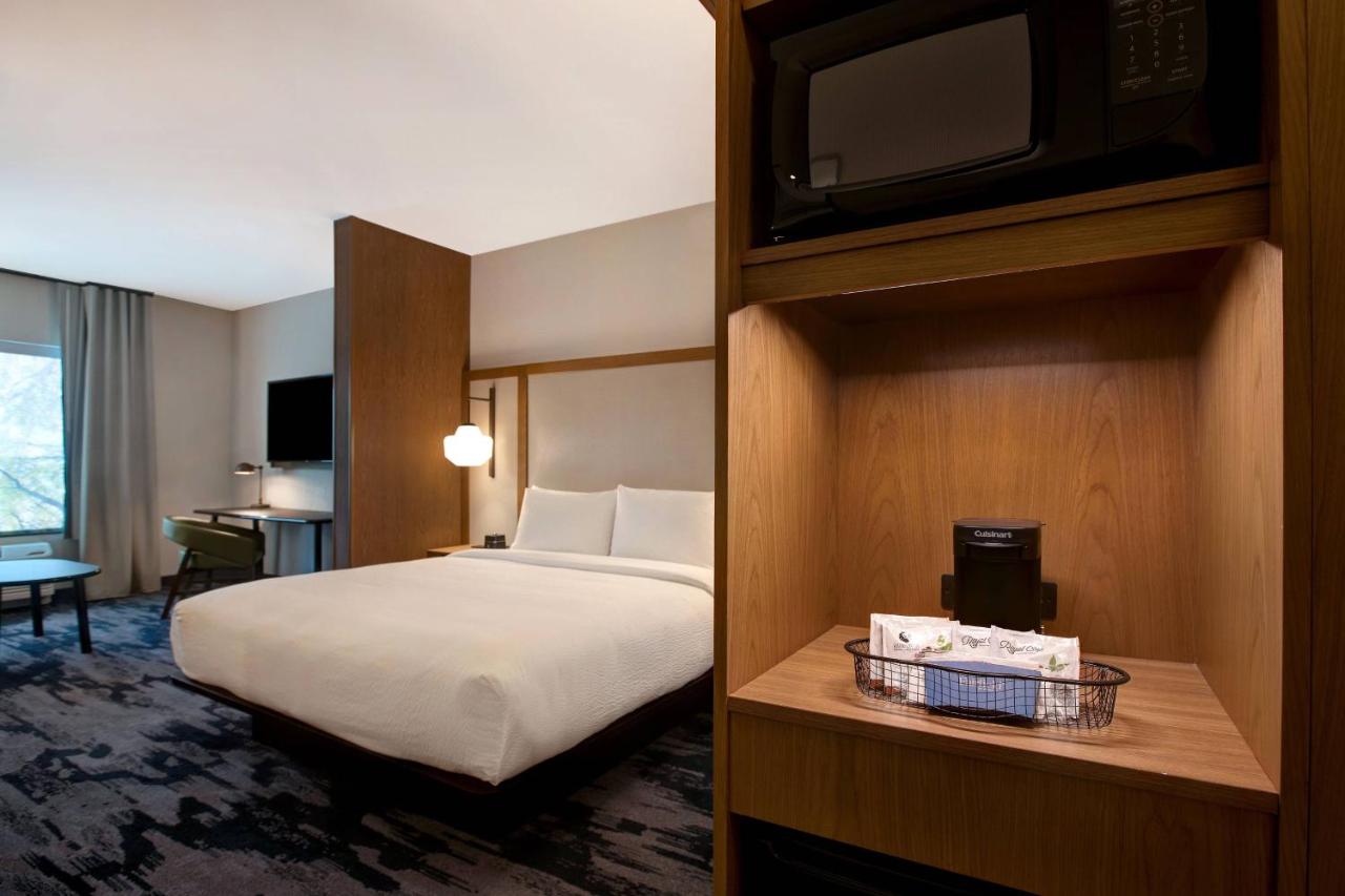 Suite, 1 King, Sofa bed at Fairfield Inn & Suites by Marriott Chicago Bolingbrook