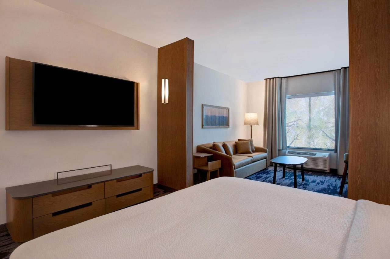 Suite, 1 King, Sofa bed at Fairfield Inn & Suites by Marriott Chicago Bolingbrook