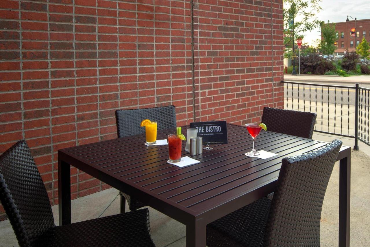 | Courtyard by Marriott St. Cloud