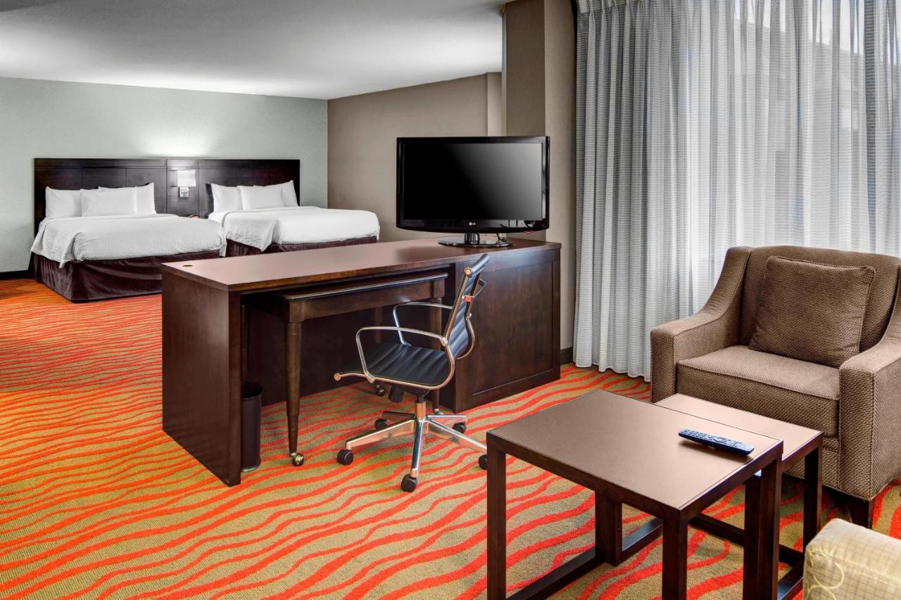 | Courtyard by Marriott St. Cloud