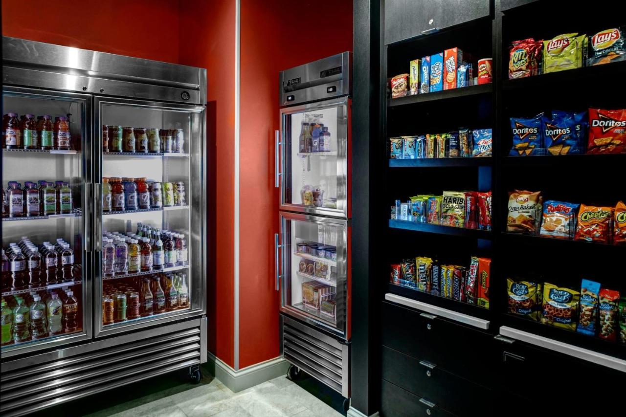 | Courtyard by Marriott St. Cloud